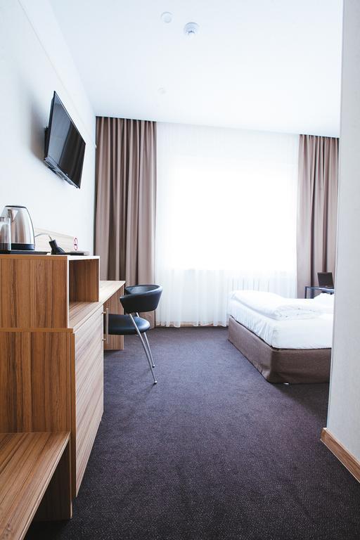 Torgay Hotel Akmola Esterno foto