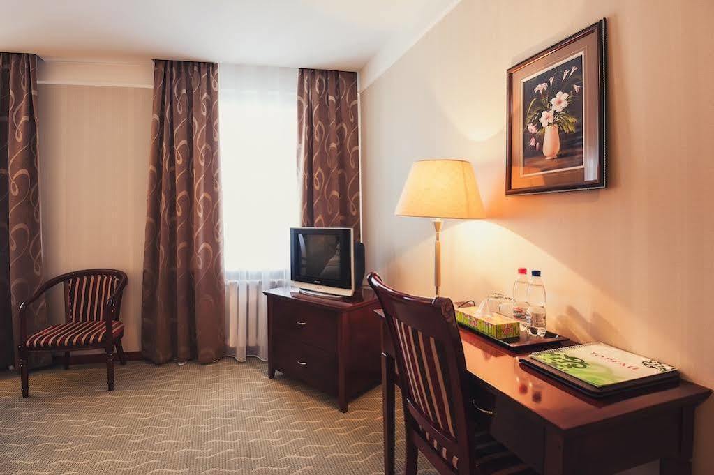 Torgay Hotel Akmola Esterno foto